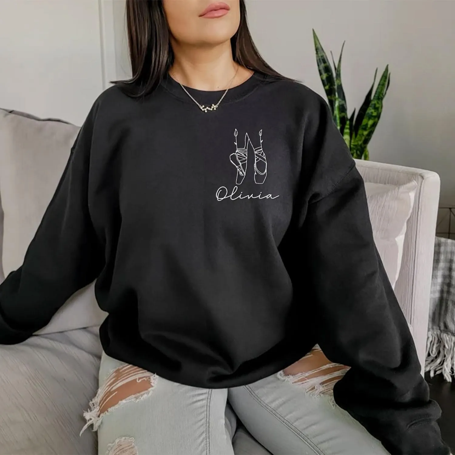 Custom Ballet Embroidered Sweatshirt for Women and Girls Ballerina Funny Dance Shoes Gift Cool Dancer Toe Dancing Sport Shirt