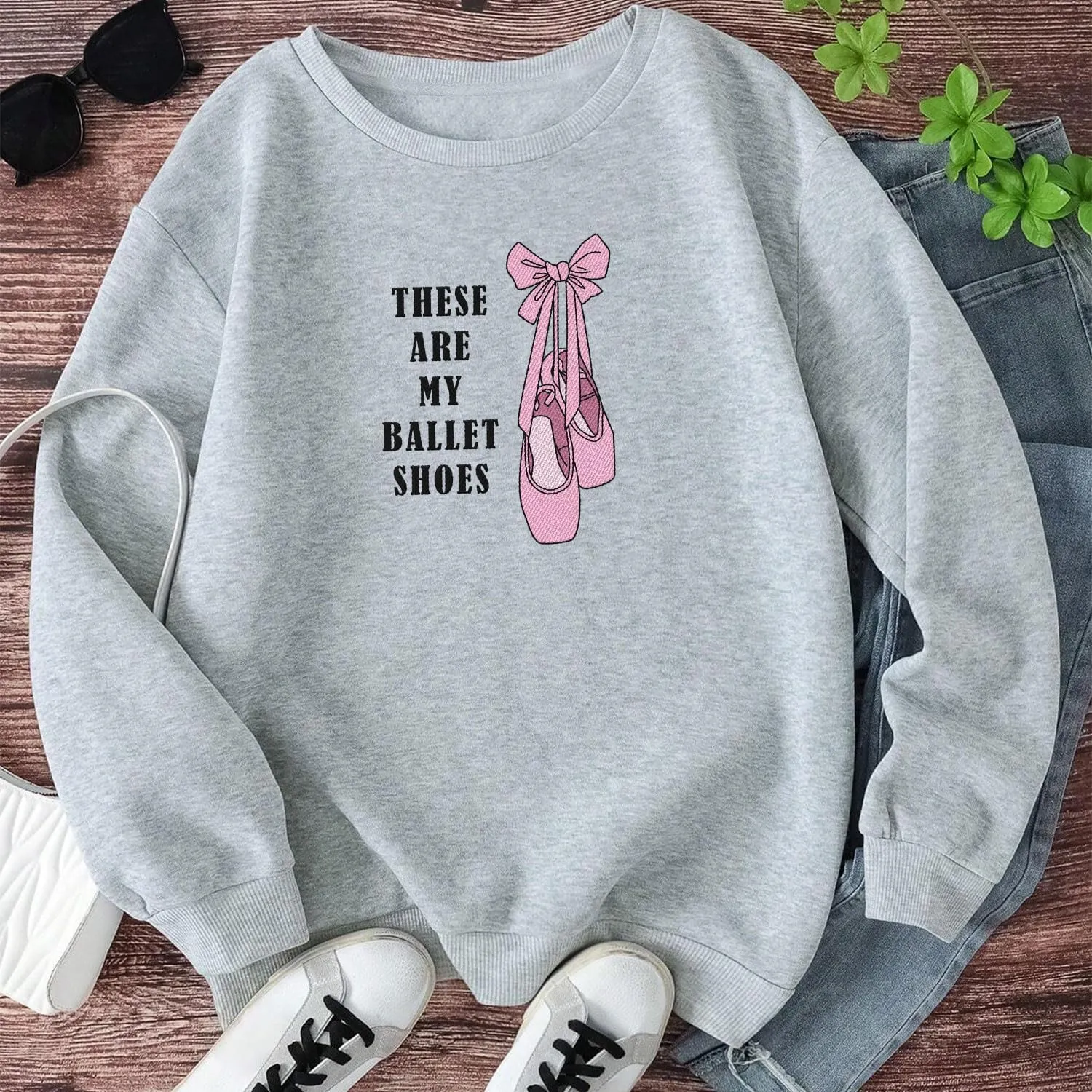 Custom Ballet Embroidered Sweatshirt for Women and Girls Ballerina Funny Dance Shoes Gift Cool Dancer Toe Dancing Sport Shirt