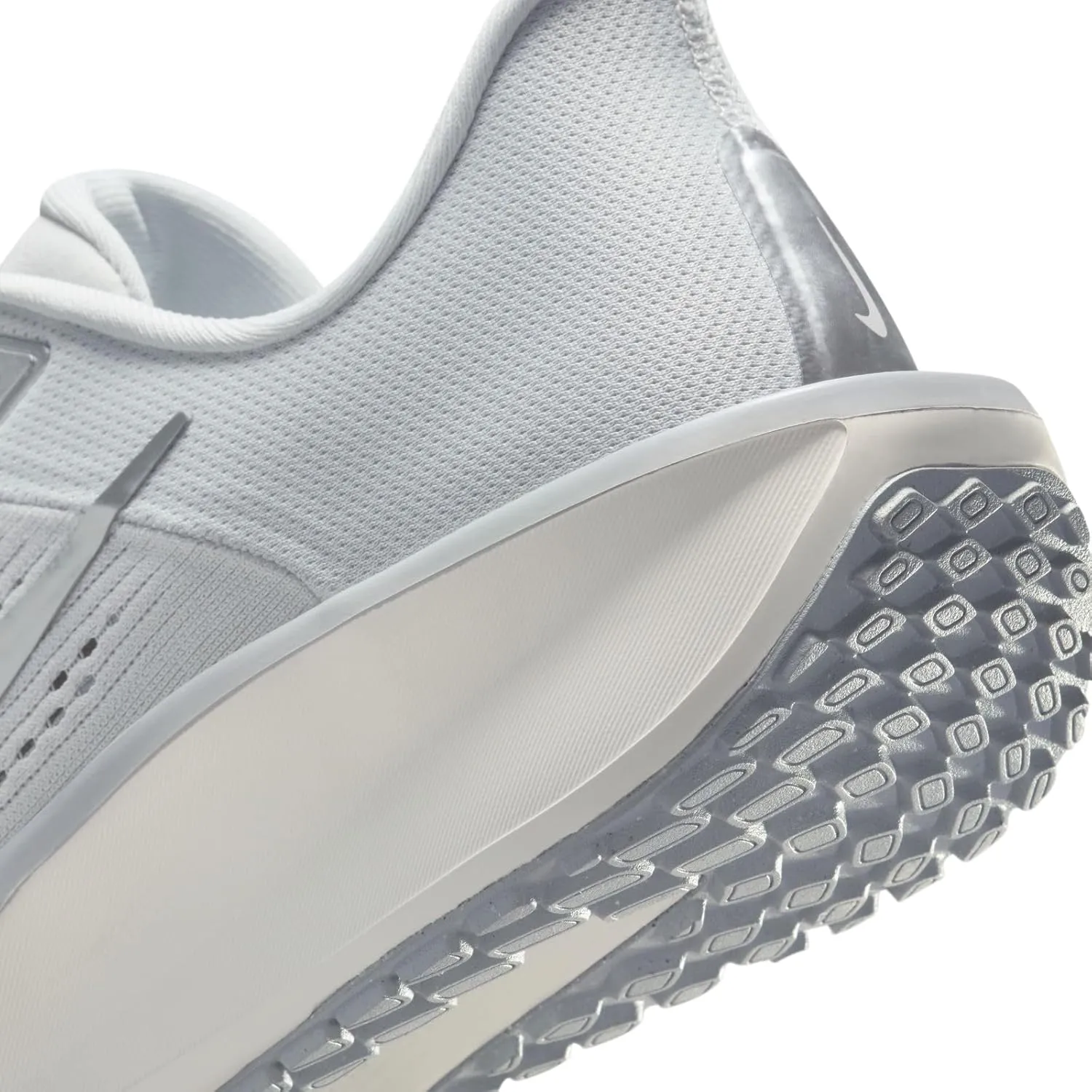 Nike Quest 6 Women's Road Running Shoes (FD6034-007, Photon Dust/Psychic Blue/Summit White/Light Smoke Grey)