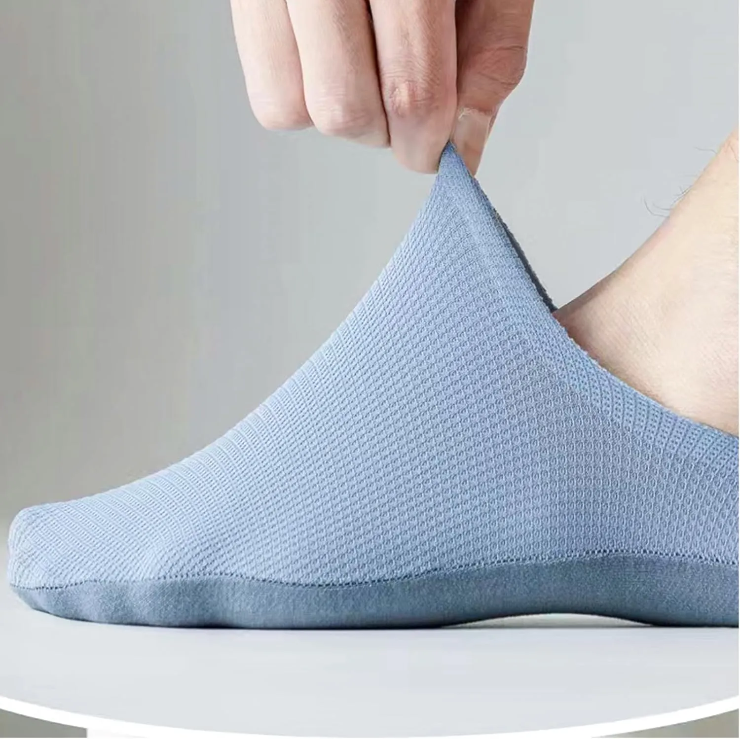 No Show Socks 4 Pairs Women and Men Unisex Low Cut Short Ankle Socks Soft Anti Slid Invisible Summer Flat Socks