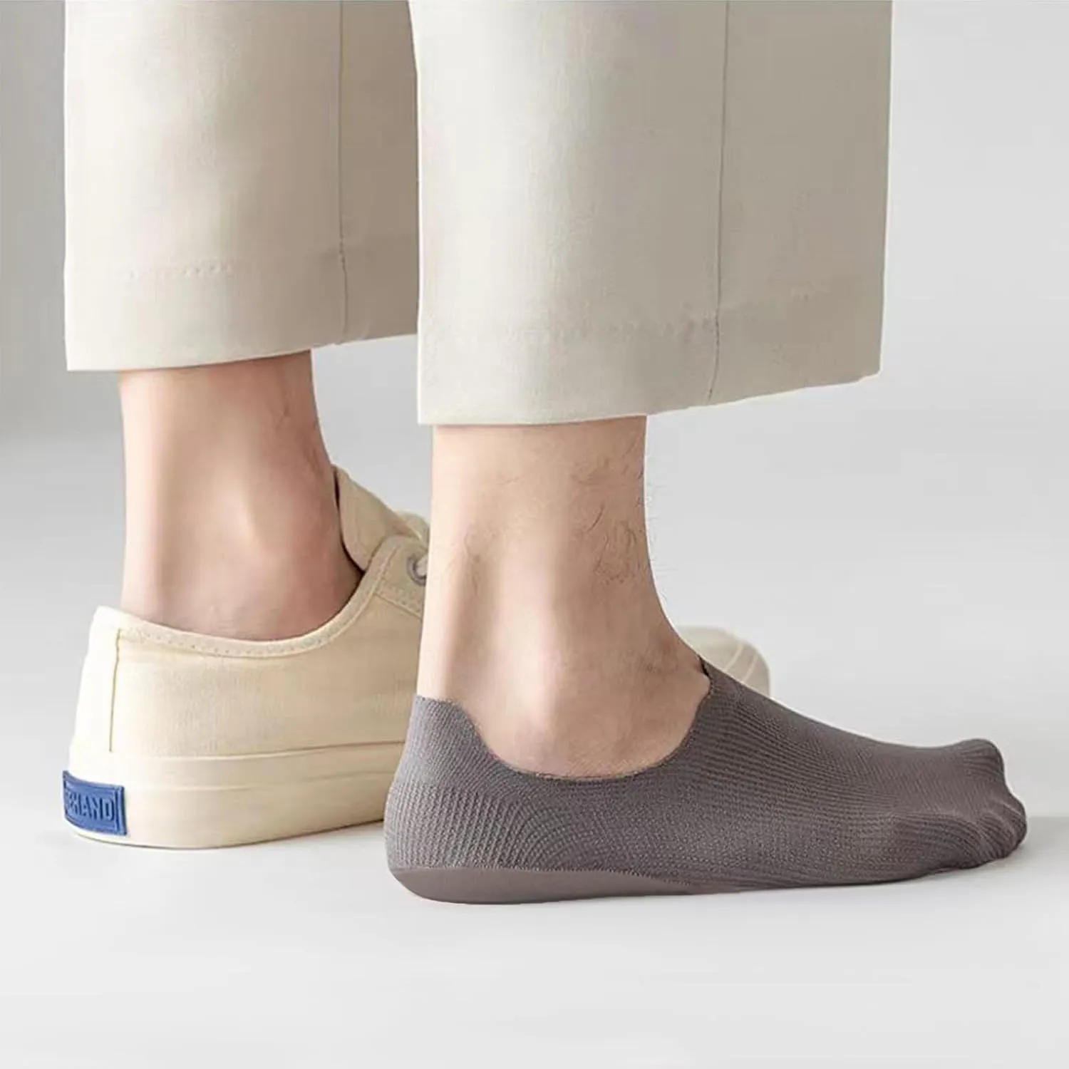 No Show Socks 4 Pairs Women and Men Unisex Low Cut Short Ankle Socks Soft Anti Slid Invisible Summer Flat Socks